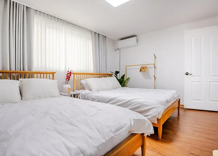 Villa 5 Minutes Walk From Cheongdam Station 8 Minutes From Gangnamgu Office Station Séoul